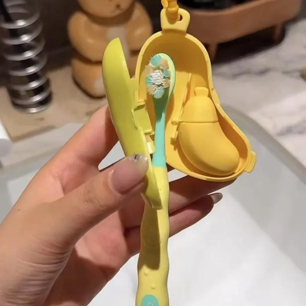 

Portable Banana Toothbrush Head Protective Cute Travel Toothpaste Box Toothbrush Dustproof Storage Box