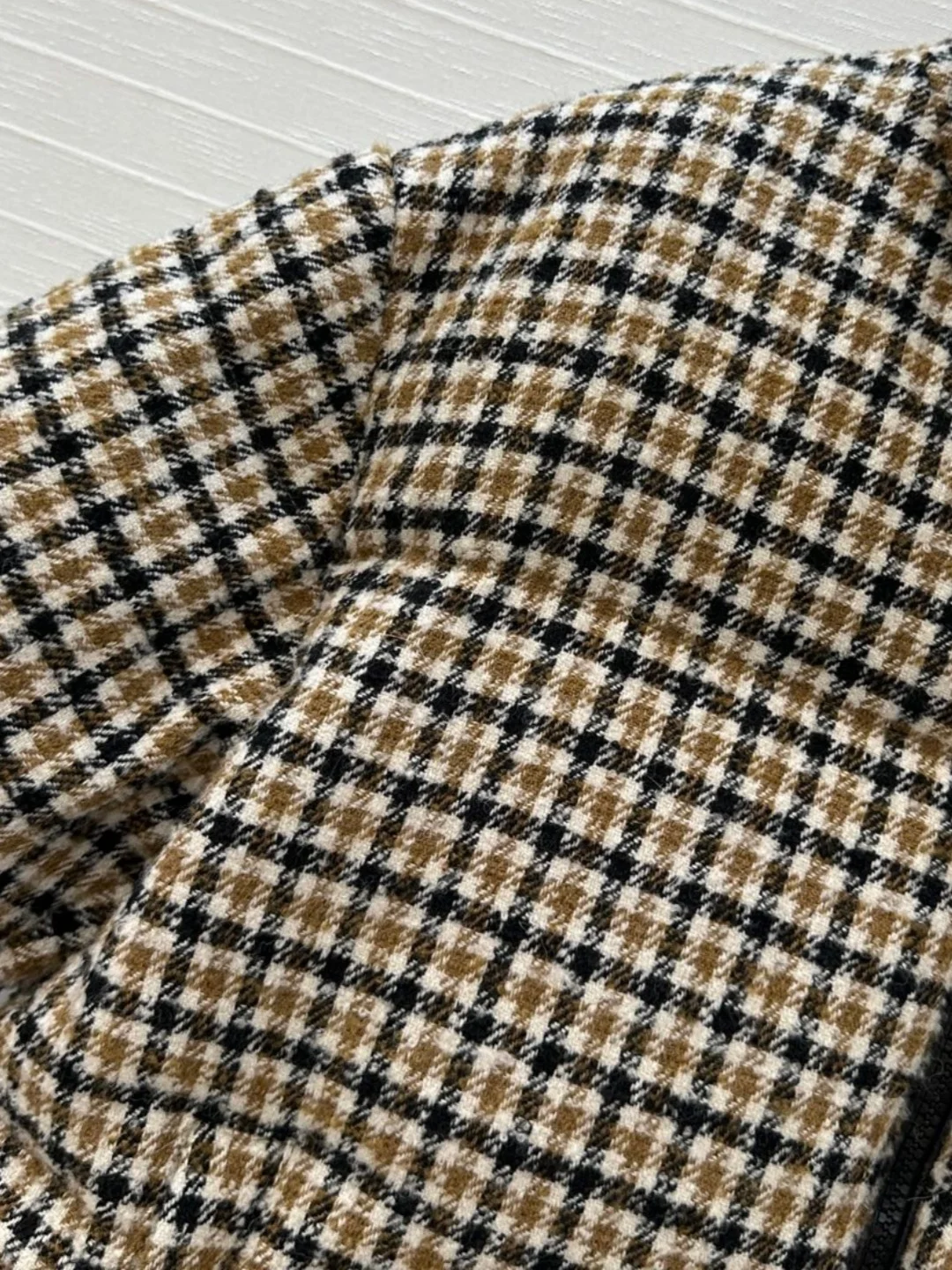 وصل حديثًا لخريف 2025 - سترة مزيج من الصوف المتعرج مع ياقة من الفرو المجعد، نمط منتفخ قصير #3