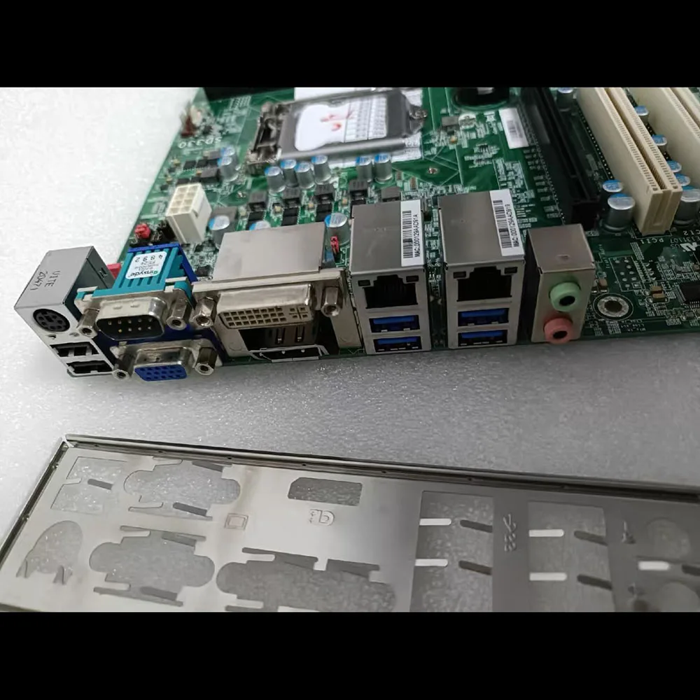 Industrial control motherboard SD330 high stability