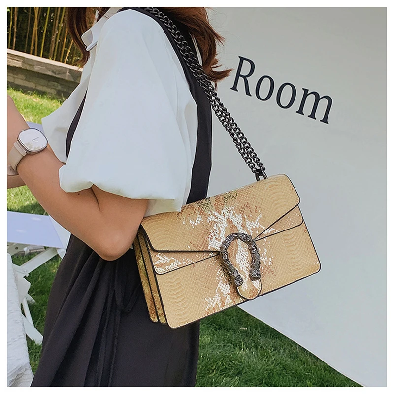 Retro Snake Pattern Chain Crossbody Bag Handbags For Women 2023 New Premium Small Square Bag Korean Trendy Ladies Shoulder Bag