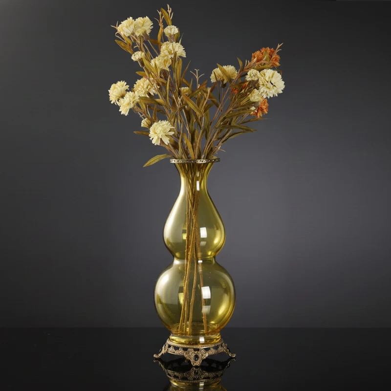 Luxury corrugated crystal glass vase, ornate brass base, tabletop ornament decoration, hotel lobby wedding ornament
