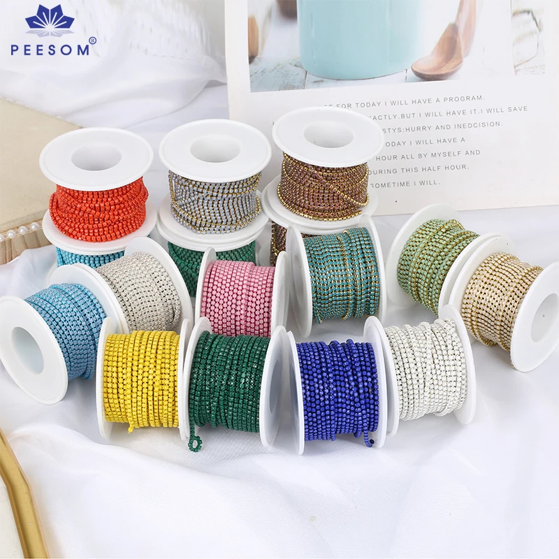 PEESOM SS6 2mm Szklany opalowy kolor Szycie Łańcuch z kryształkami górskimi Kryształowy gęsty diamentowy łańcuch Brokatowy kryształowy łańcuch do majsterkowania