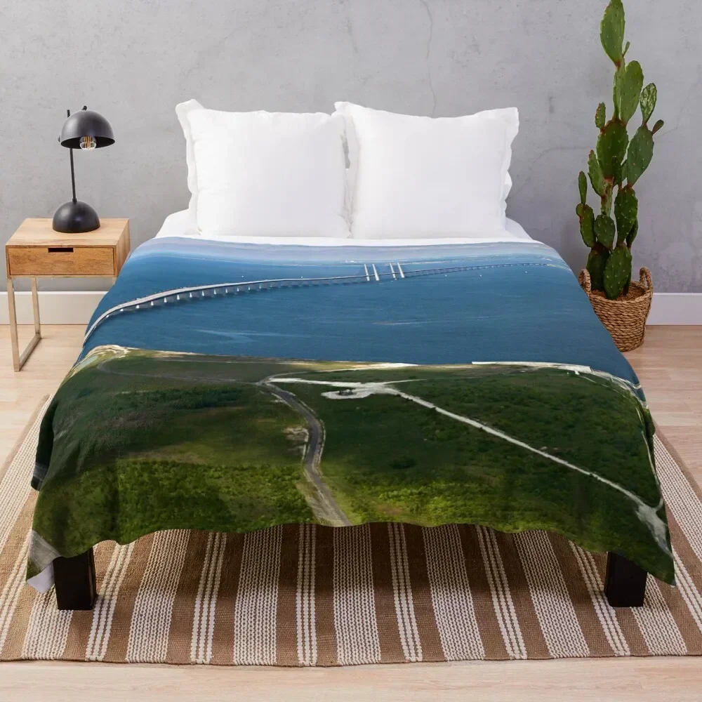 

Oresund Bridge Throw Blanket Soft Solid Color Blanket for Couch Bed