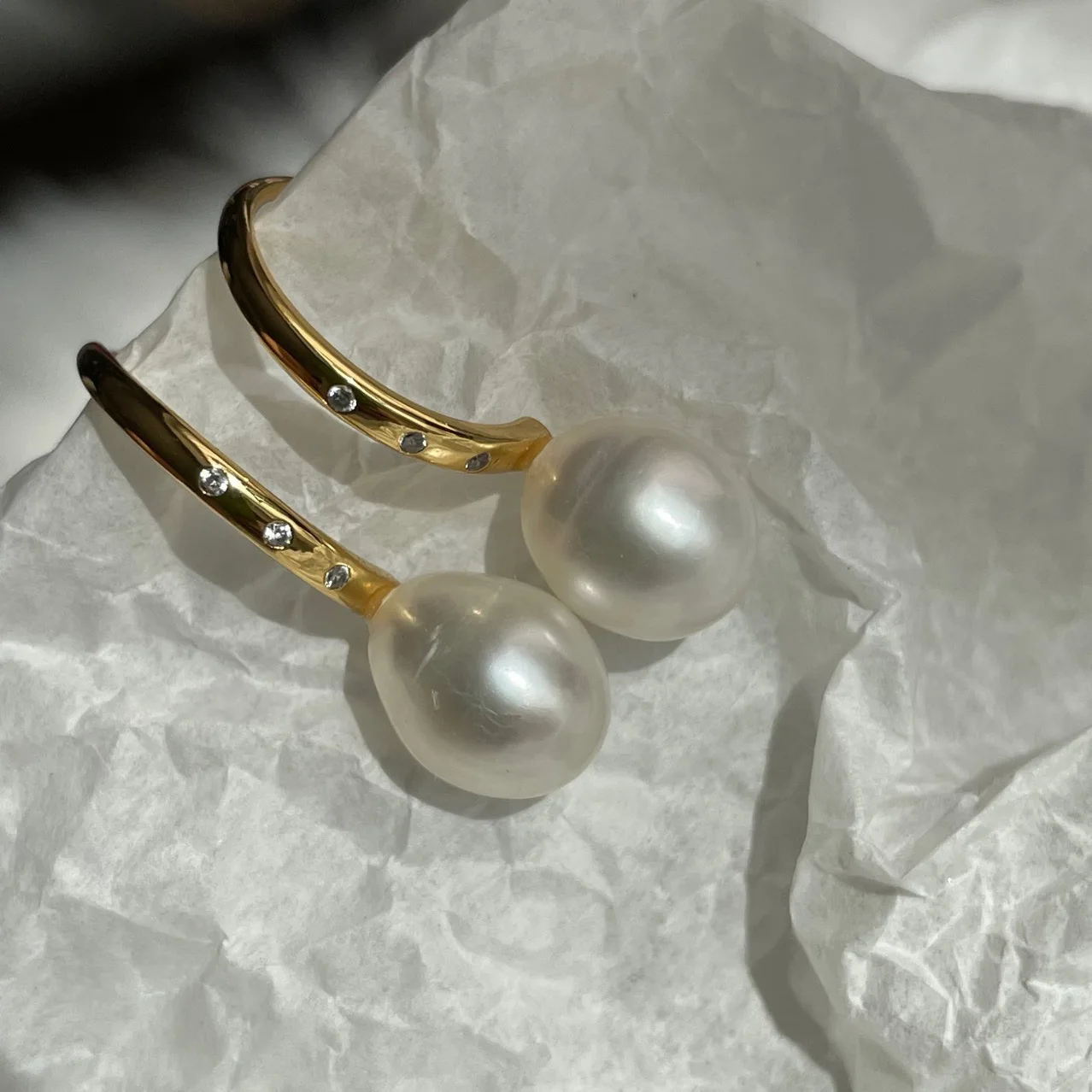Brass WIth 18K Gold Zirconia Natural Pearl Earrings Women Jewelry Punk Party T Show Gown Runway Korean Japan INS