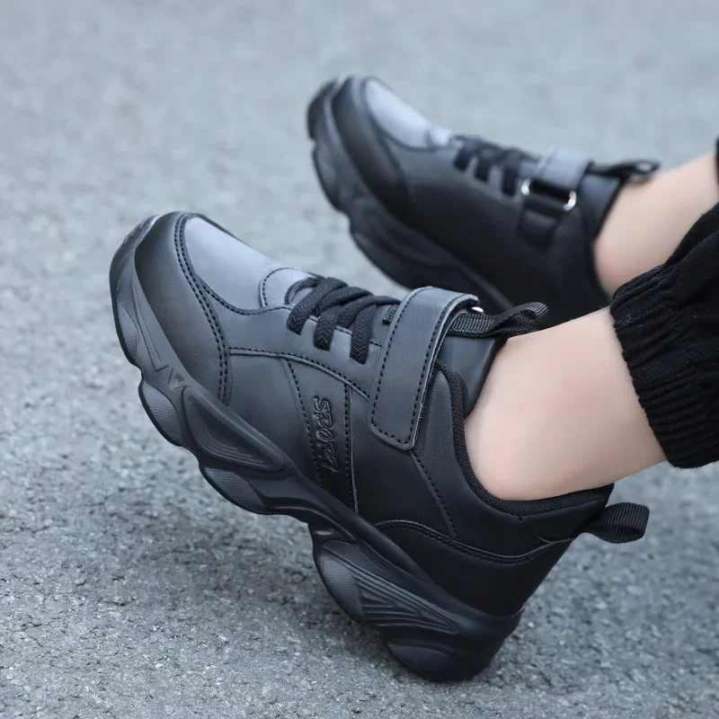 2024 New Kids Luxury Black Leather Sneakers Casual Sports Shoes for Children Anti-skid Wear-resistant School Shoe with Velcro