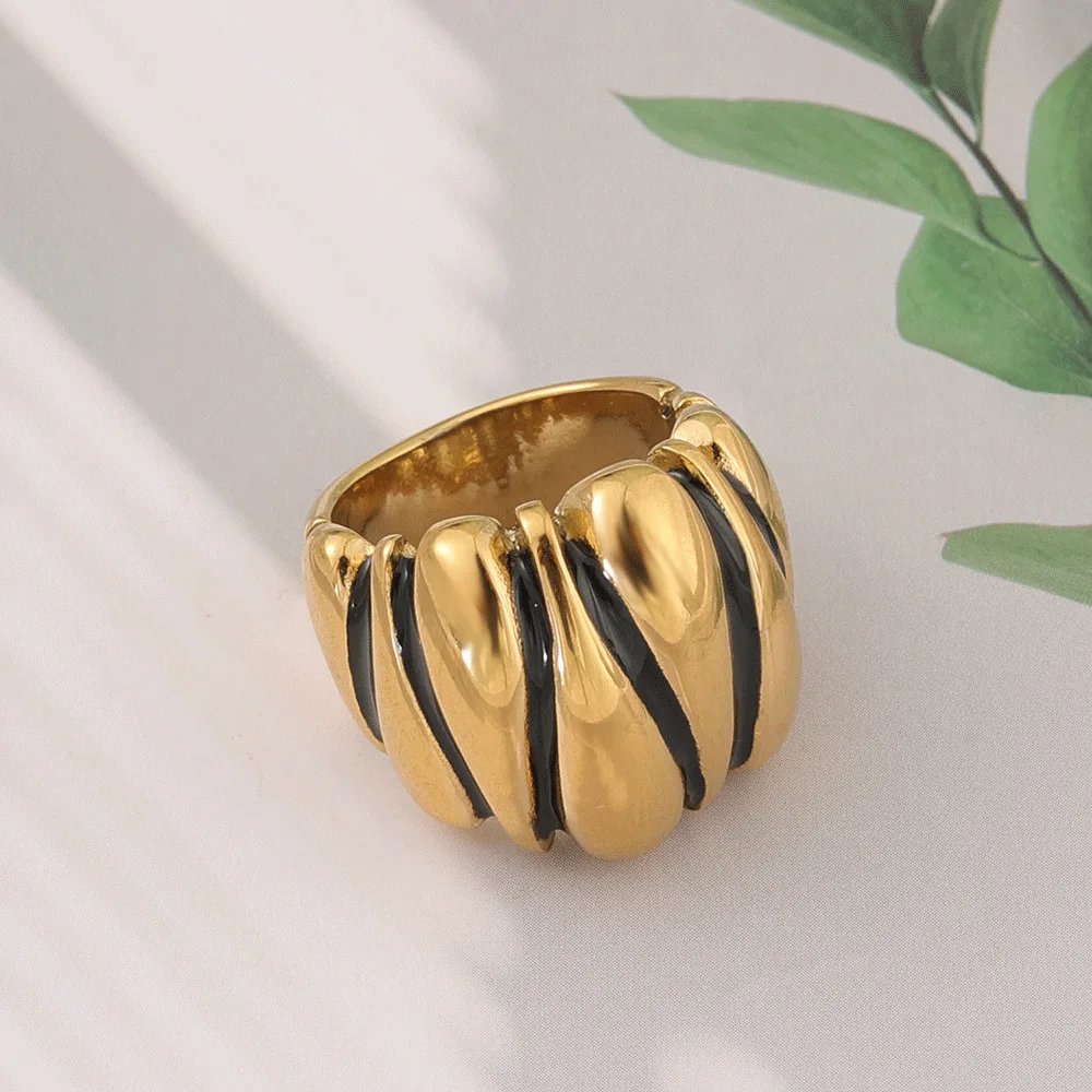 Light Luxury Irregular Cross Teardrop Enamel Wide Band Ring For Women Unique Hip Hop Street Style High Texture Party Jewelry Gif