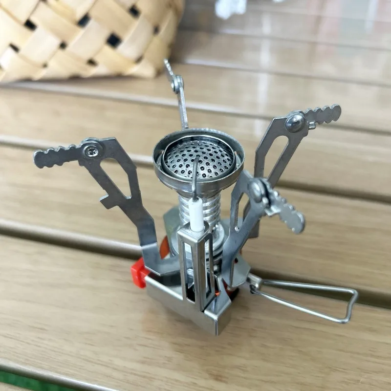 

Integrated mini stove for picnicking and camping, portable stove, stove cookware, travel tools, durable and sturdy