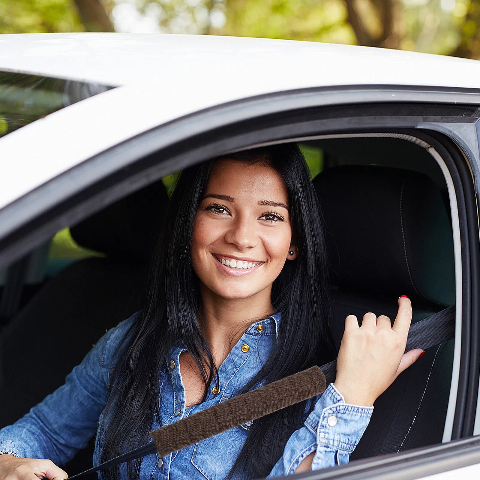 

2 шт. накладки на плечевые ремни из акрила премиум-класса, мягкие подушки для защиты шеи, автомобильные аксессуары, подходят для большинства моделей