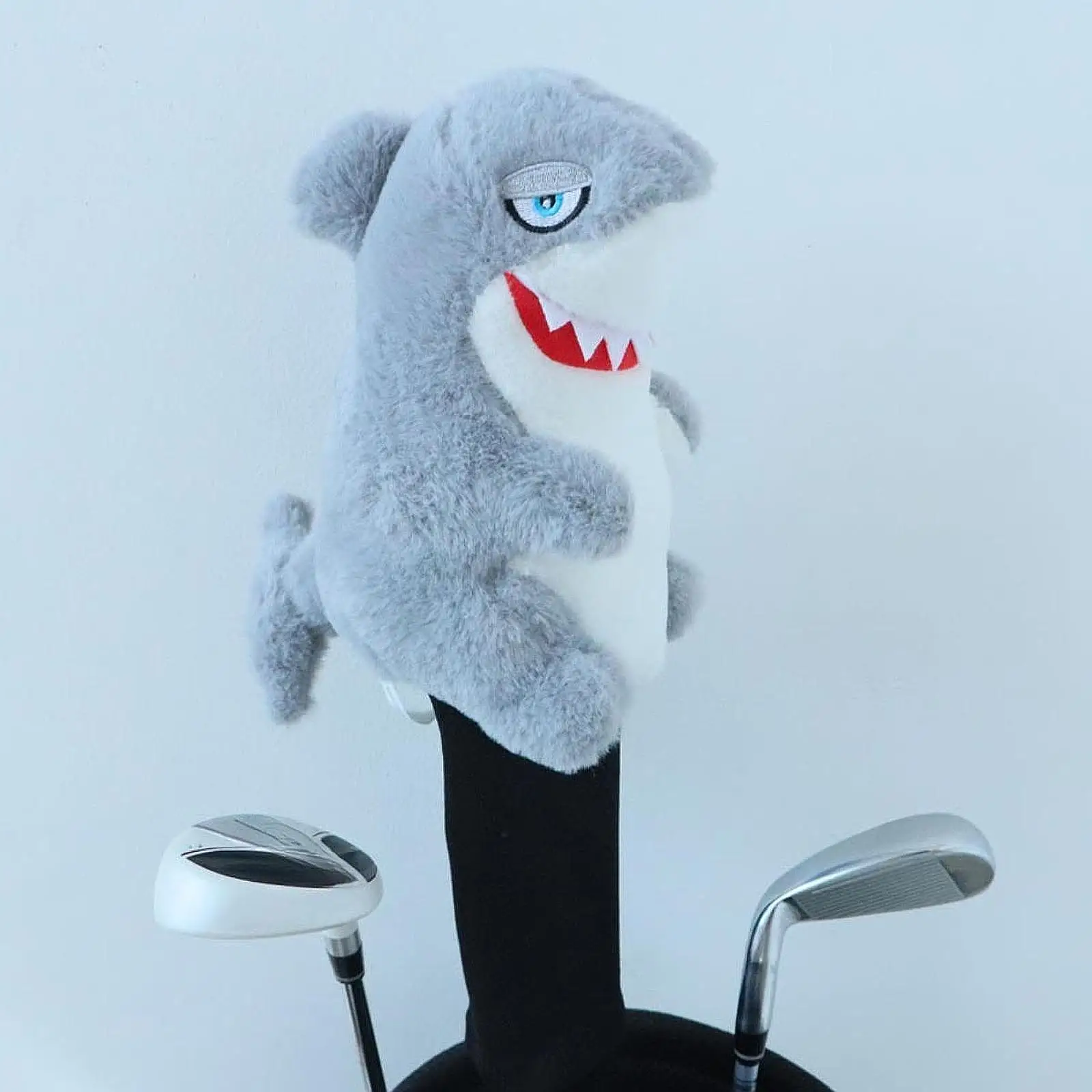 Copricapo in legno da Golf Animal Shark adorabile morbido e leggero copricapo per mazze da Golf panno in peluche per la pratica degli sport all'aria aperta