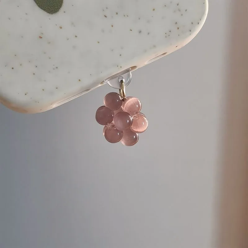 

Purple Grape Phone Dust Plug Handmade Bead Purple Cat Eye Stone Mobile Type-c Hanging Port Universal for DIY Phone Decoration