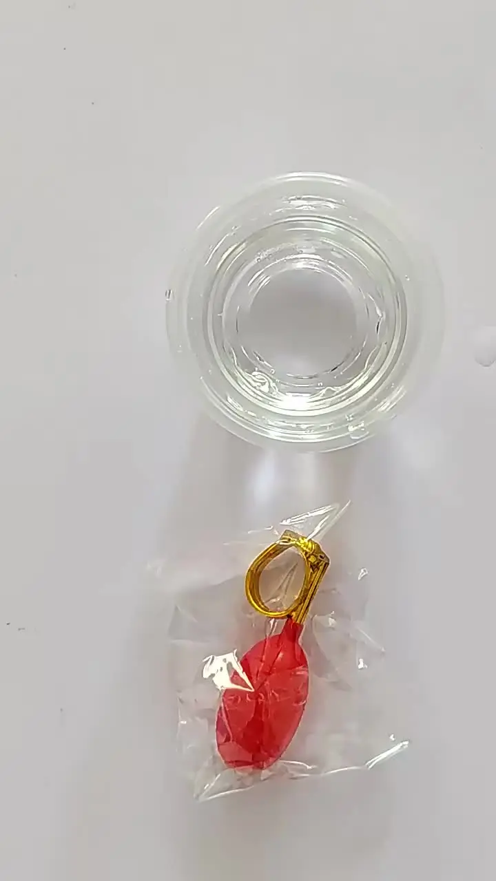 Spray Water Ring Novel Magic Prop April Fool's Day Prank Game Family Party Fun Surprise Outdoor Indoor Prank Toy for All people