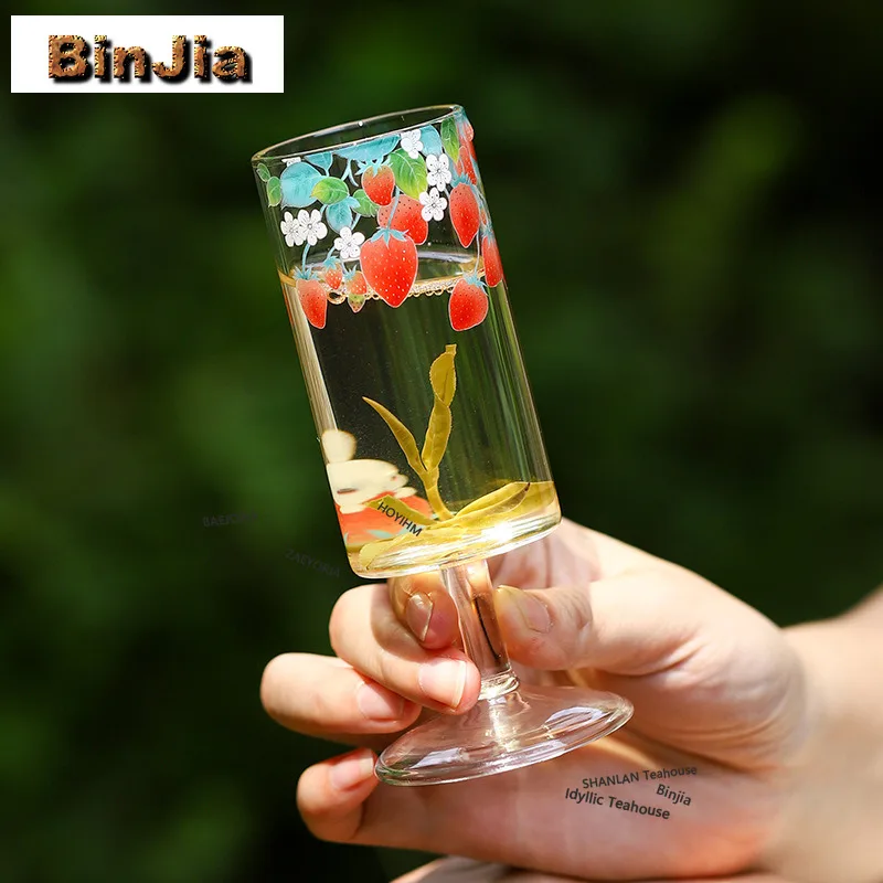 BAEJORIA 110ml Glass Strawberry High Foot Teacup Traditional Tea Bowl Water Jug Tea-tasting Meditation Cup Chazhan Master Cups