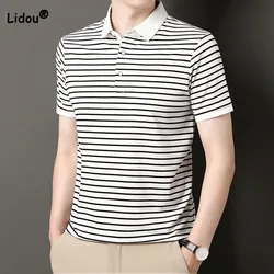 Camisa masculina com gola polo estampada listrada, camisa casual de negócios, manga curta, roupas masculinas confortáveis, tendência da moda, verão, 2023