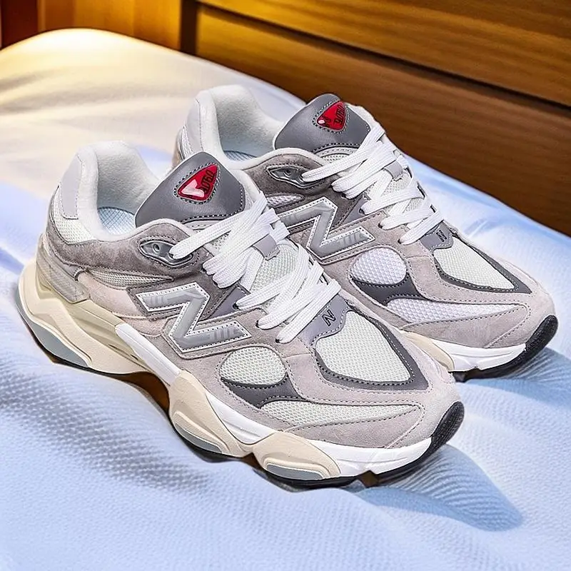 

Comfortable soft sole popcorn casual sports running shoes