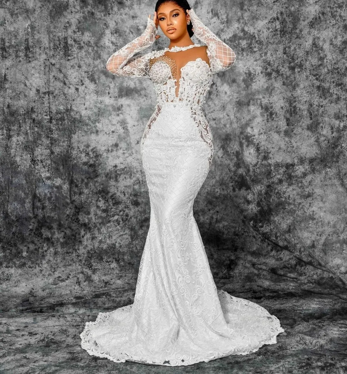 ชุดแต่งงานสไตล์วินเทจทรงเมอร์เมด ปี 2026 ผ้าซีทรูประดับลูกปัดและแอพพลิเคชั่น แขนยาวแบบโปร่งแสง ชุดเจ้าสาวสไตล์อาหรับ