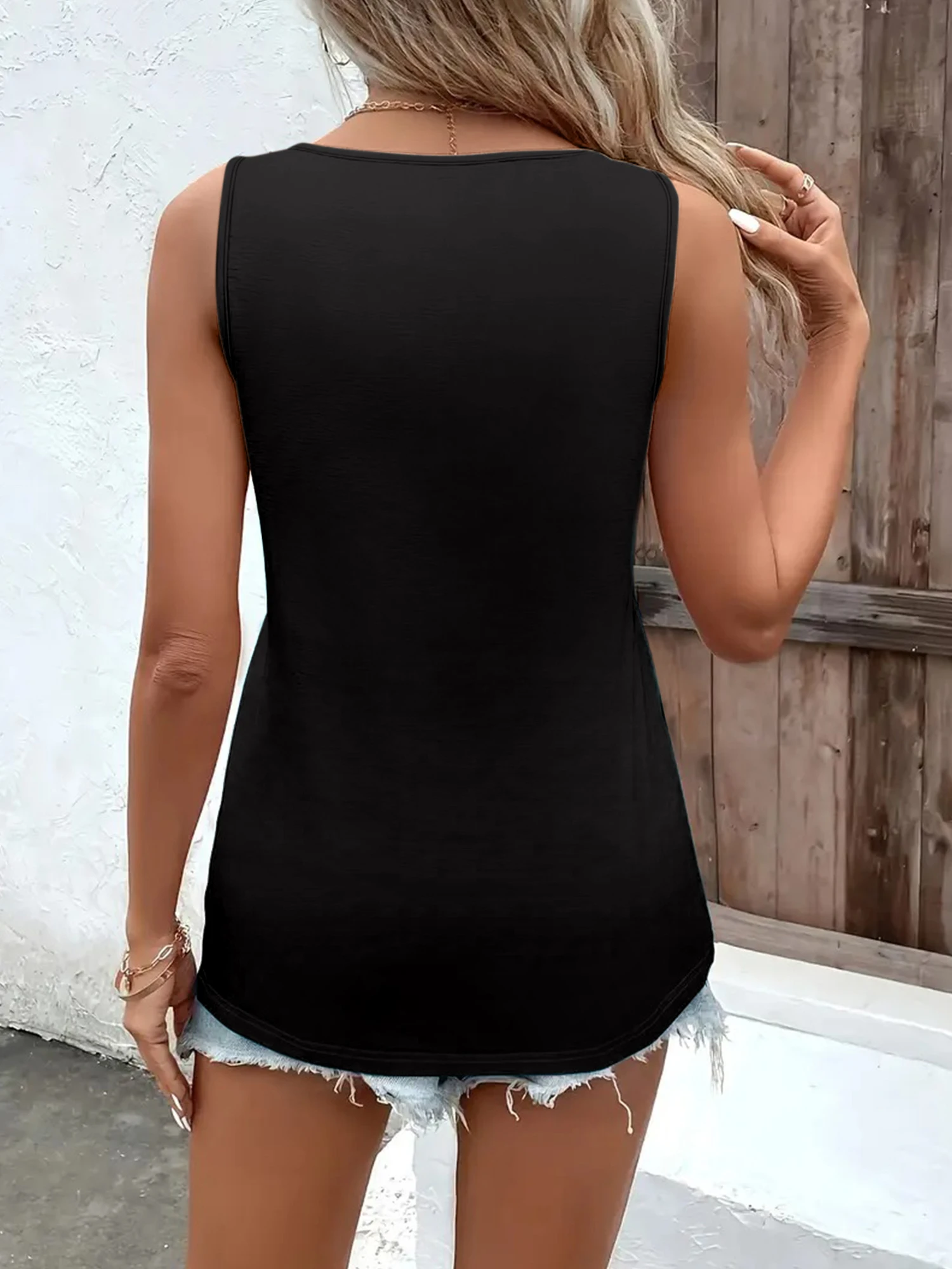 Women's Casual Sleeveless V‑Neck Tank Top Loose Fit Lightweight Breathable for Summer Beach Vacation Office Daily Wear