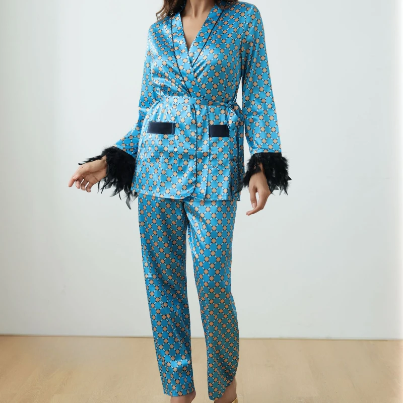 

Krismile Ice Silk Women's Pajama Sets 2025 Spring Autumn Patchwork Spliced Feathered Print Top Straight Soft Sleepwear Pants