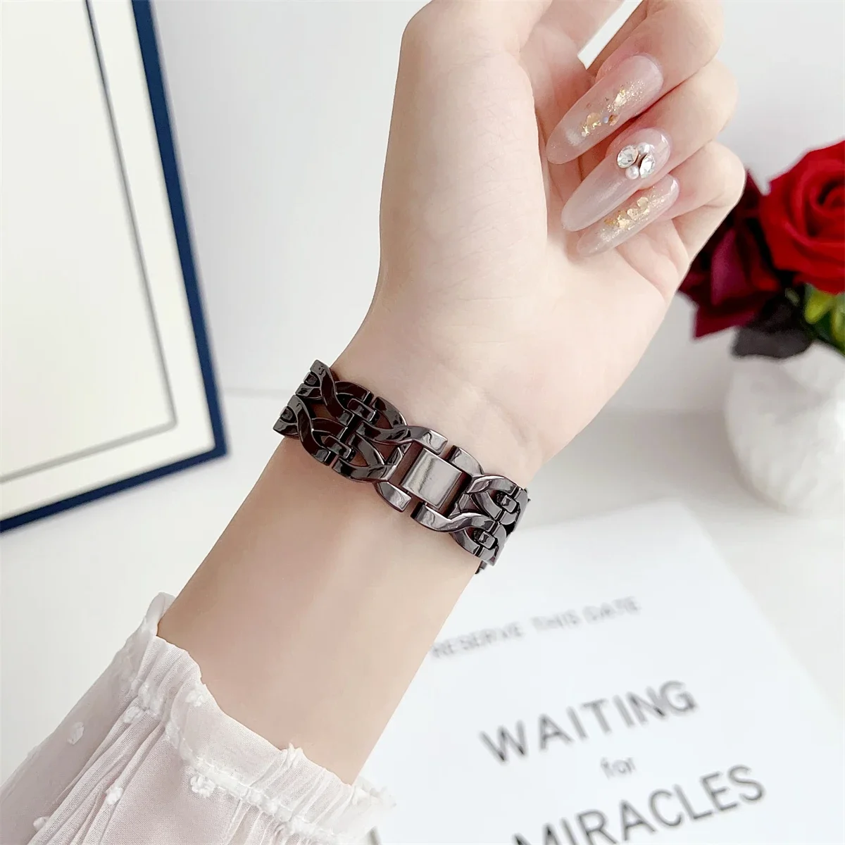 Watch Band For iwatch 42/44/45/46/49mm 38/40/41mm Metal Fashion Watch Strap for Watch Series Ultra2 Series 10/9/8/7/6/5/4/3/2/1_voghion.com