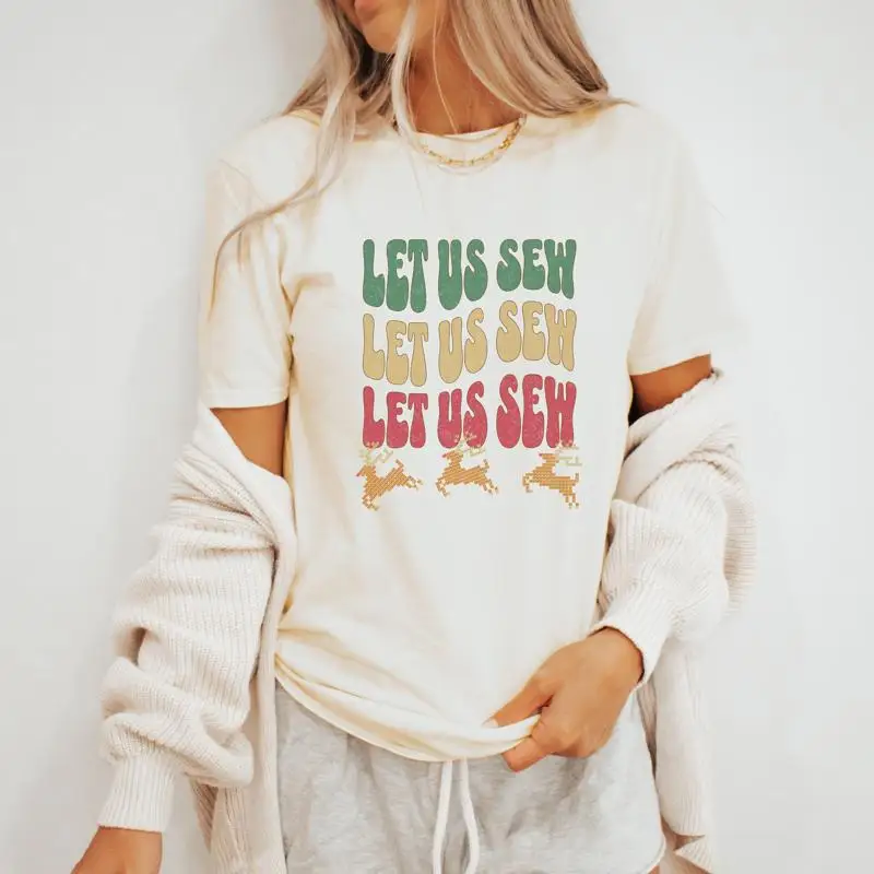 

Рождественская футболка делает отлично подходит для канализационных или квилтеров Праздники, шитья, квилтинга и поделки из ткани в стиле ретро