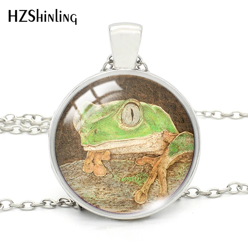 2022 Cartoon Green Frog with Wings Round Glass Cabochon Pendants Necklace Fashion Jewelry men women