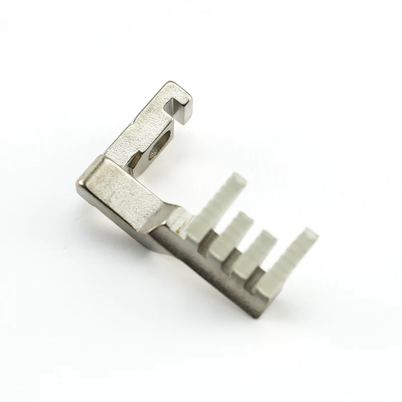 3109000-R + 3106000-R كلب تغذية الأسنان المطاطية لآلات الخياطة الصناعية ياماتو VG2700، VC2700M #3