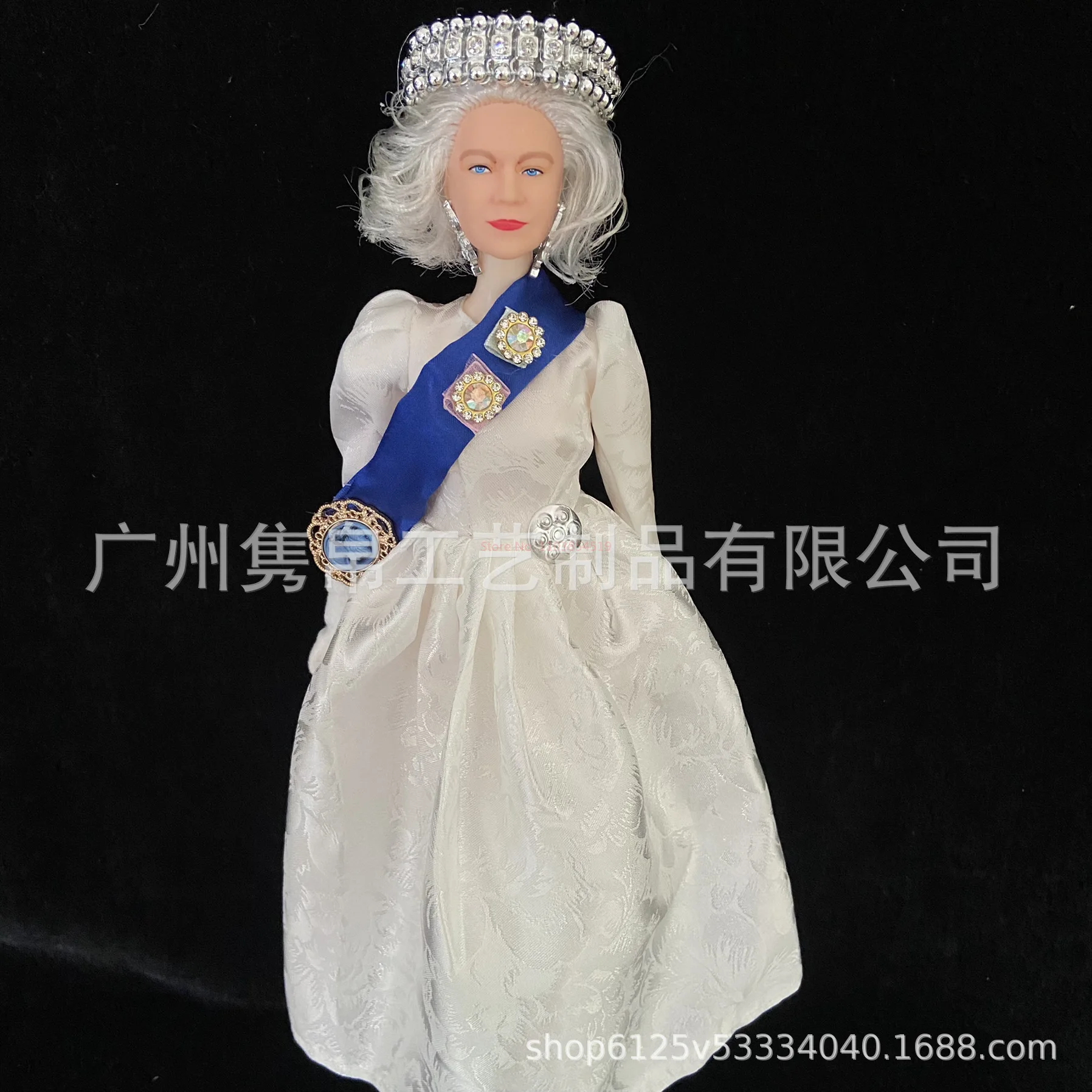 2022 Newest Queen Elizabeth II BJD Barbi Doll UK Queen Platinum Jubilee Dress Royalty Monarchy Collectors Toys For Children Gift