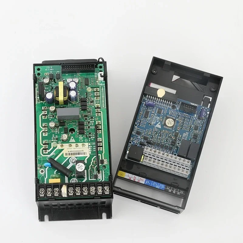 Three Phase Inerters Motor Inerter arile Frequency 5.5 50 hz to 60 hz.