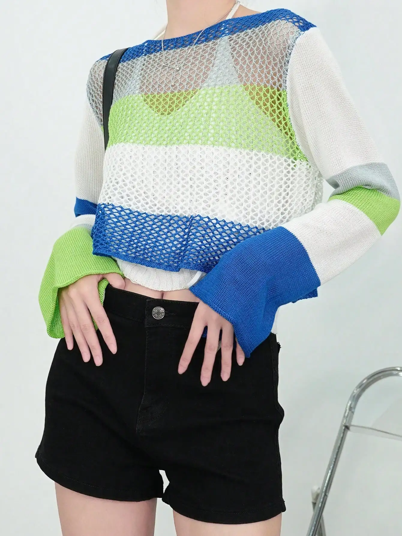 

Korean Chic Cut Out Long-Sleeved Knitwear Halter Camisole Women's Two-Piece Design Niche Suit