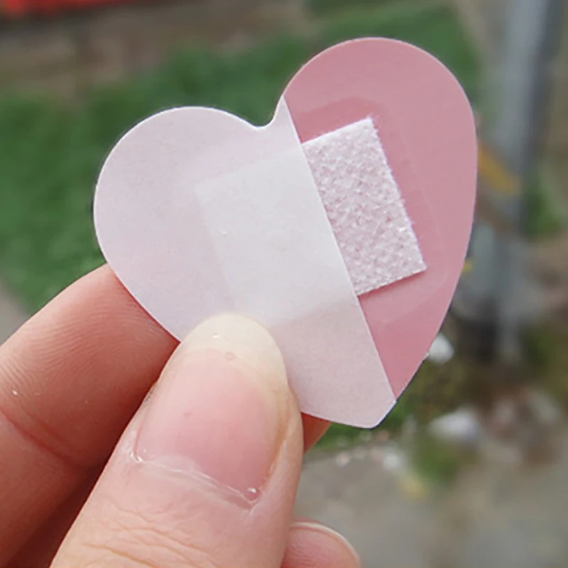 Irregular Red Love Band-aid Cute Cartoon Heart-shaped Band-aid Emergency Protective Equipment