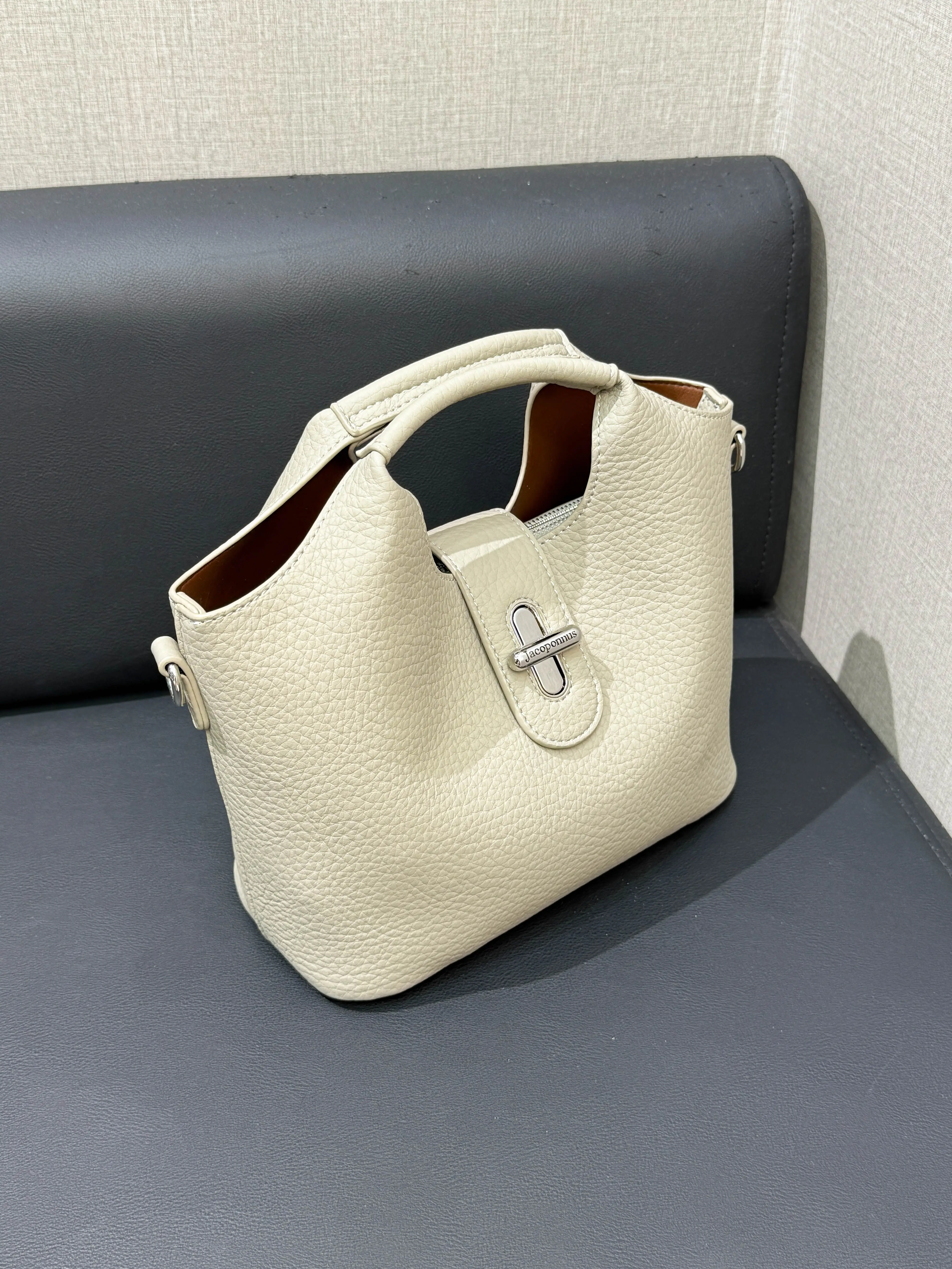 bolso-de-mano-tipo-cesta-de-gran-capacidad-para-mujer-marca-mack-jennifer-diseno-litchi-estilo-casual-cuero-suave-moderno