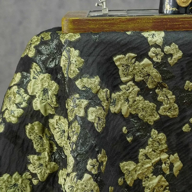 

100x140cm Chinese Style Relief Jacquard Floral Fabric Gold Thread Weave Cloth for Sewing Dress Cheongsam Hanfu Costume Suit
