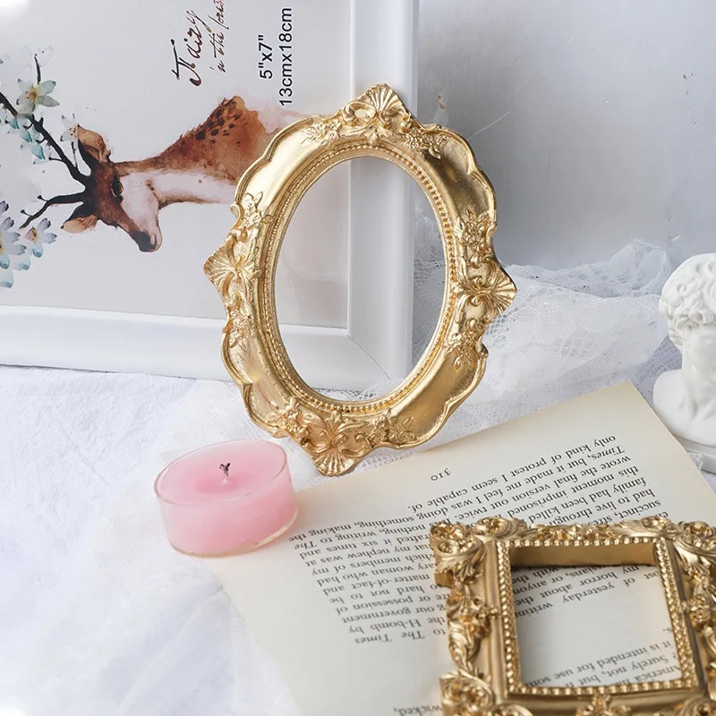 Vintage Golden Photo Frame Home Decor Wall Art Display Stand for Jewelry Nail Art Photography Prop Shooting Background Retro
