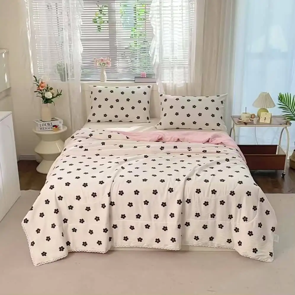 Small Floral Print Summer Quilt, White Background, Pink, contrasting Color, Lace Embellishment, Soft and Comfortable, Skin Frien