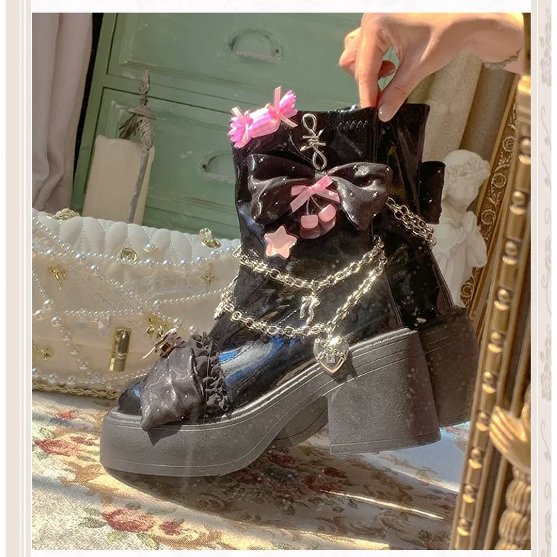 ピンキョーオリジナルボウラブチェーンブラックピンクショートブーツスイートスパイシートレンドクールカラーコントラストYk2厚底ハイヒールブーツ