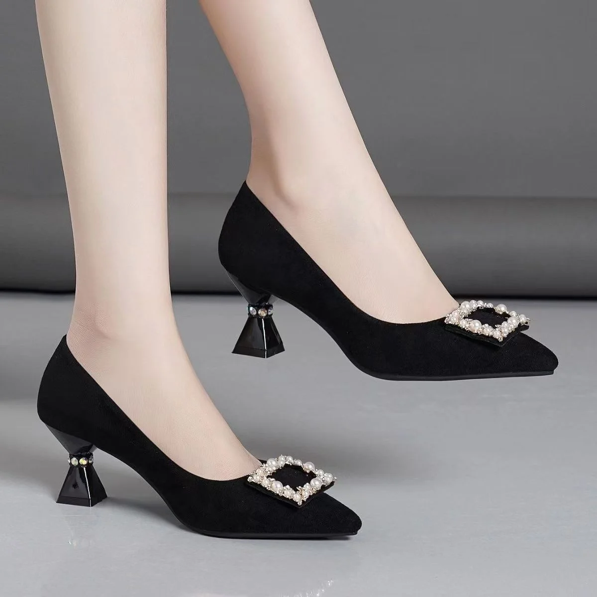 Damen sexy Party-Nachtclub-Schuhe aus schwarzem Wildleder mit hohem Absatz für Büroarbeit, Damenmode, Komfort, Frühlings- und Sommerpumps A520