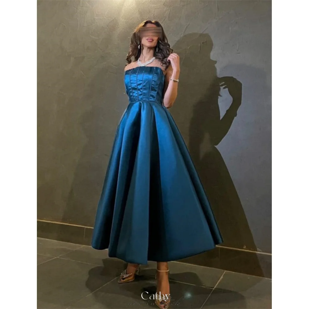 קאתי כחול-קו סאטן שמלות שמלות שמלות ערב ללא שרוולים סטרפלס וסטידוס דה נויווה נשף נשף שמלות ערב 2024