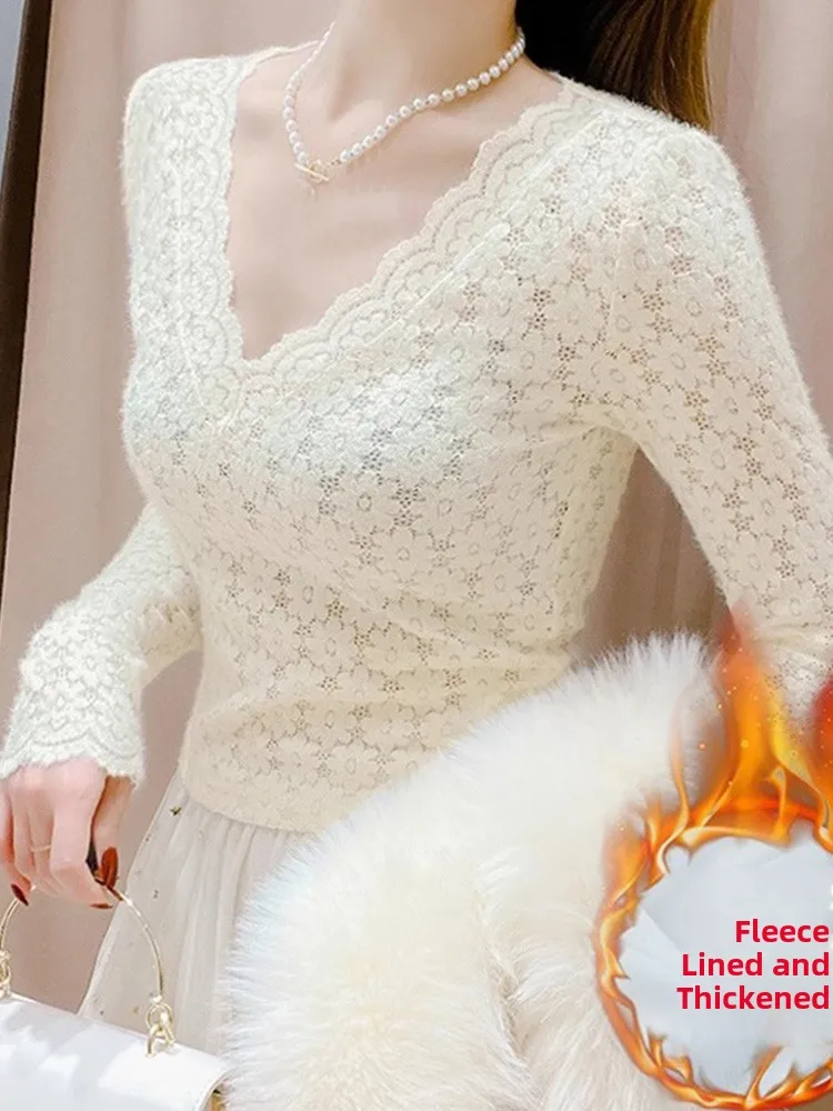 

Thickened Fleece Lace Base Shirt Women's Inner Wear Autumn Winter V-neck High Waist Outerwear Low Neck Mesh Top Korean Style ...