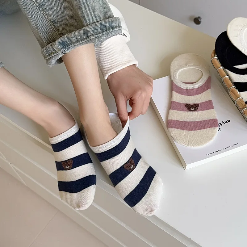Women's Socks Spring Summer Breathable Striped Color Matching Invisible Boat Thin Sock Cute Cartoon Bear Sock Non-slip Heel Sock