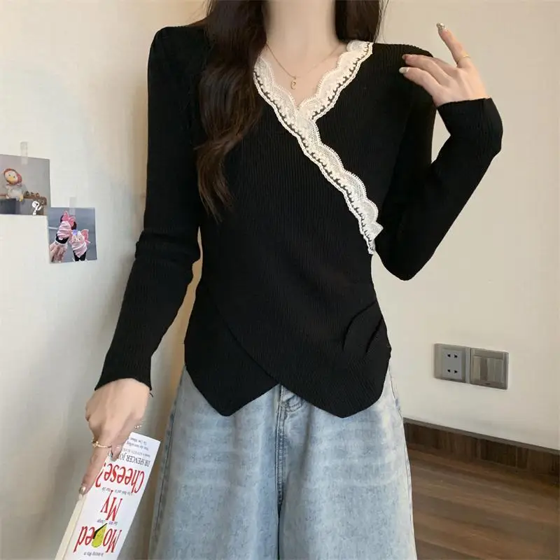 Lace Spliced Slim Pullovers Fashion Irregular Spring Autumn V-Neck Women's Clothing Long Sleeve Casual Basic Solid Color T-shirt