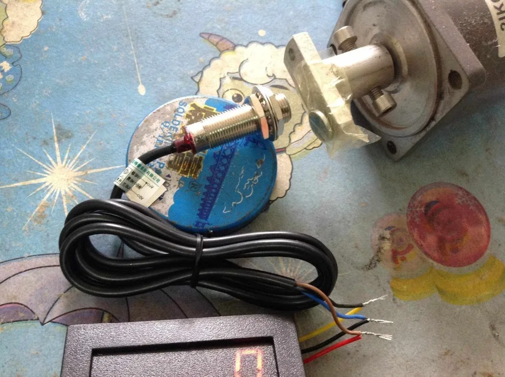 LED Digital Tachometer RPM Speed Meter + Hall Proximity Switch Sensor NPN + magnet for 12v car Engine motor Rotating speed