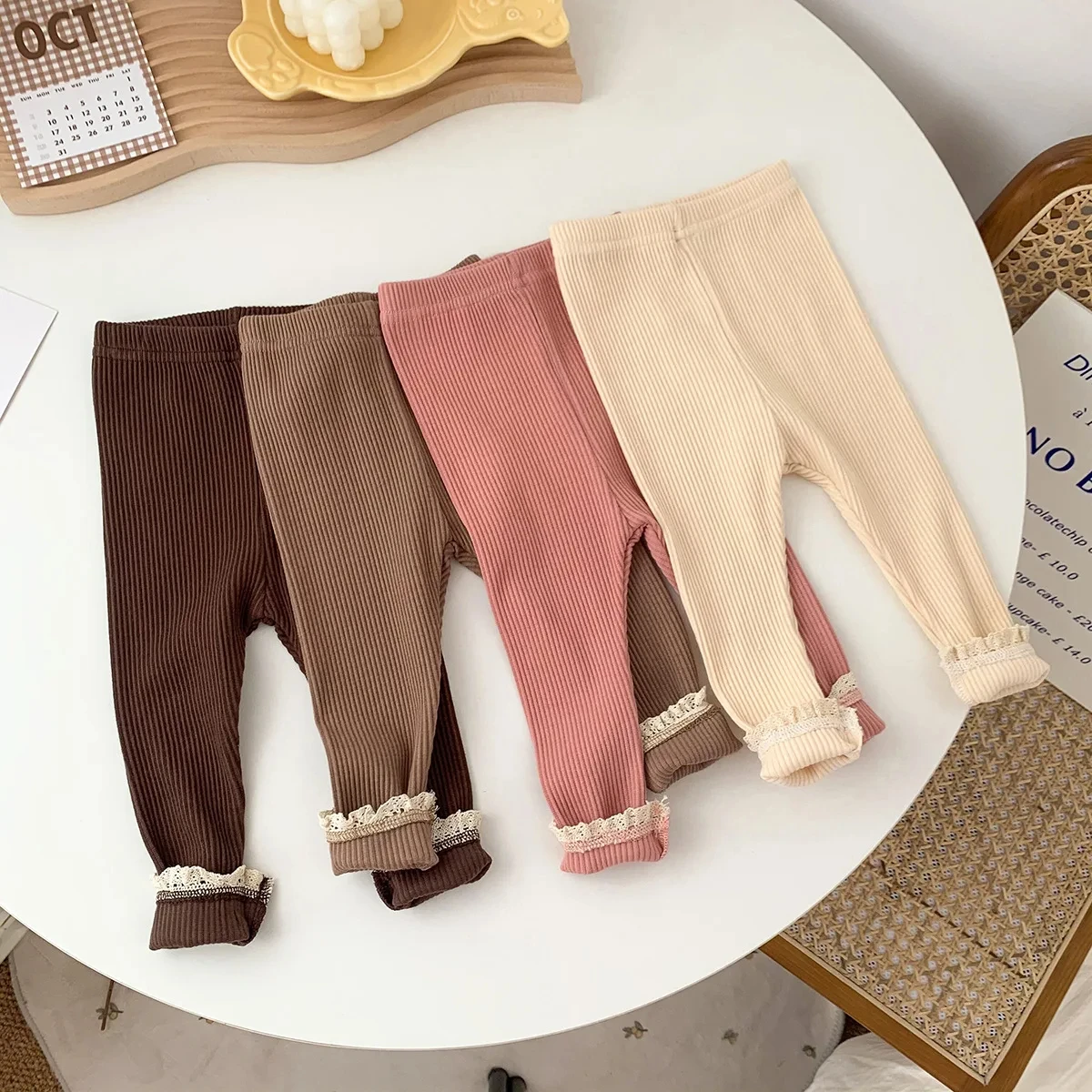 Fashion Baby Girls Leggings Ribbed Cotton Lace Edge Knitted Rib Solid Color Cotton Trousers Kids Casual Ruffle Leggings 0-6Y