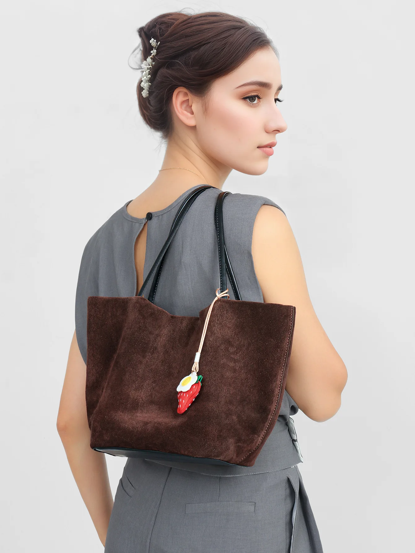 

Suede autumn and winter frosted cowhide tote bag, underarm bag, large capacity commuting bag, genuine leather shoulder shopping