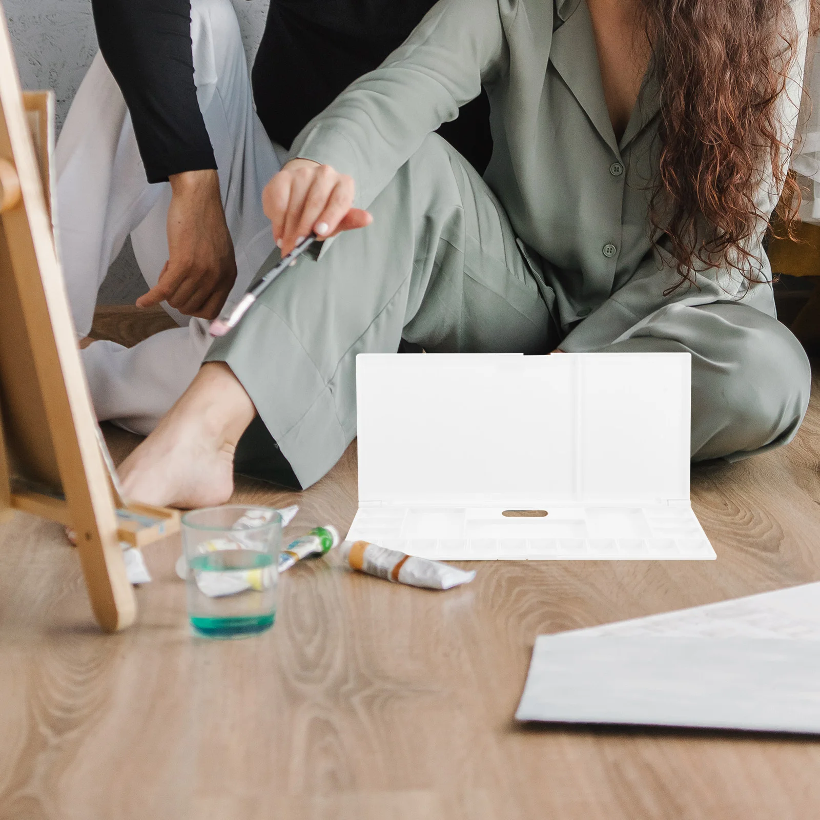 

Watercolor Paint Box Plastic Pigment Mixing Tray Portable For Outdoor Art Painting Empty Color Case Artists