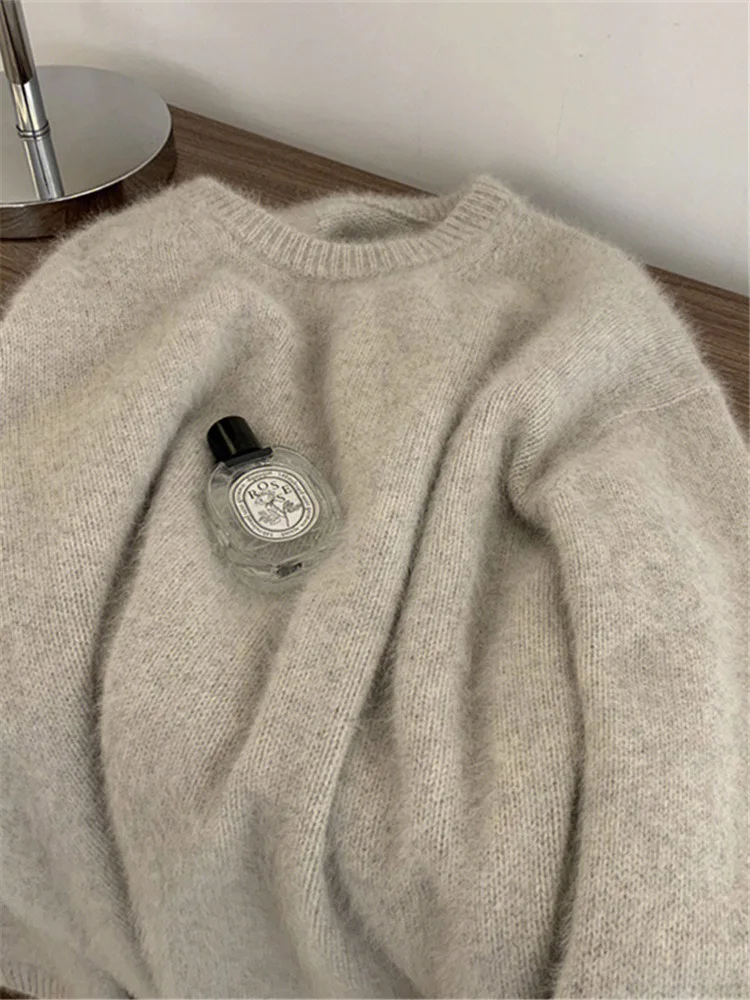 Thickened Soft Women\'s Sweater New Fashion Round Neck Loose Bottoming Top Korean Casual Knitted Long Sleeved Pullover