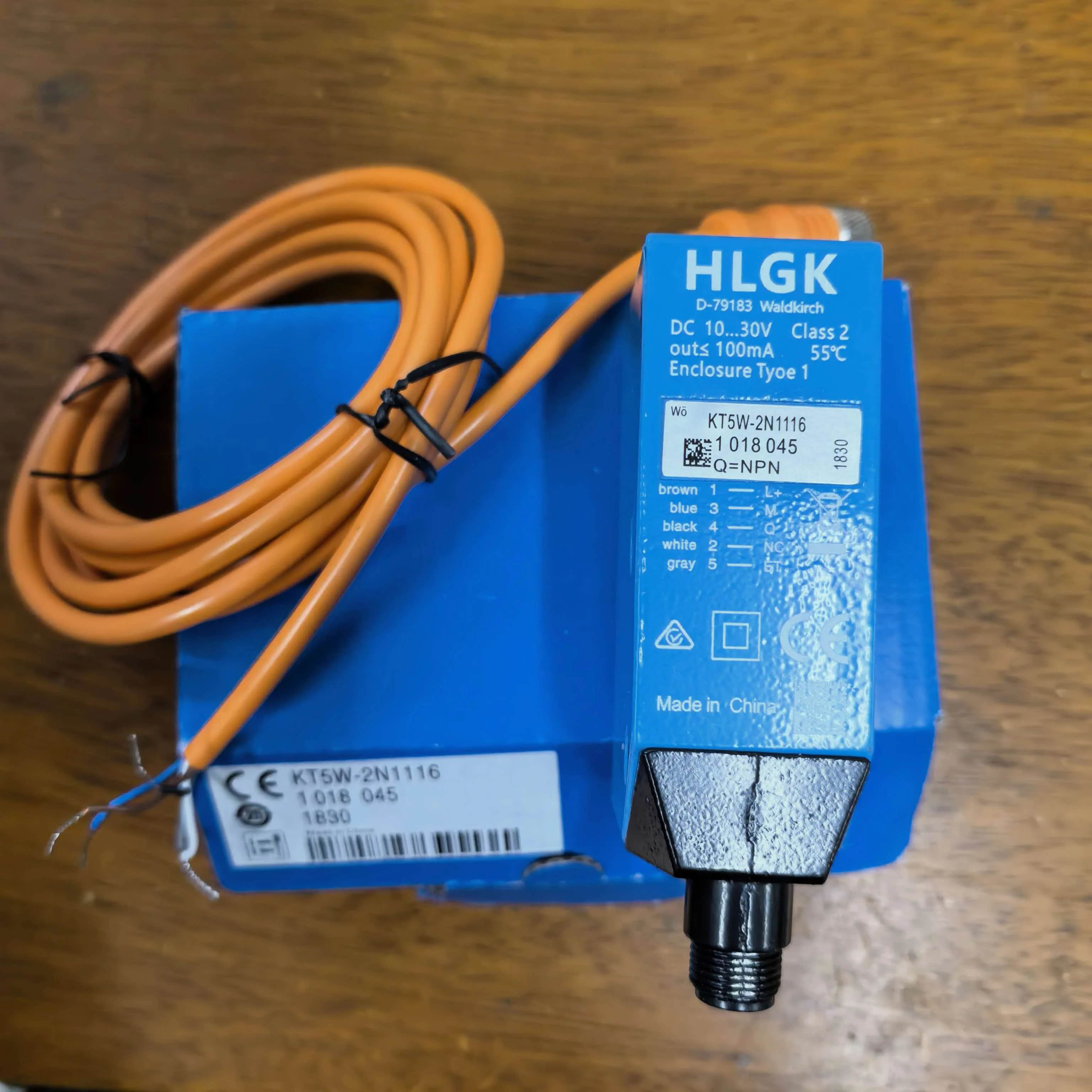 KT5W-2N1116 KT5W-2P1116 WL18-3P430 3P630  Original  Photocell Sensor/Color Code Sensor