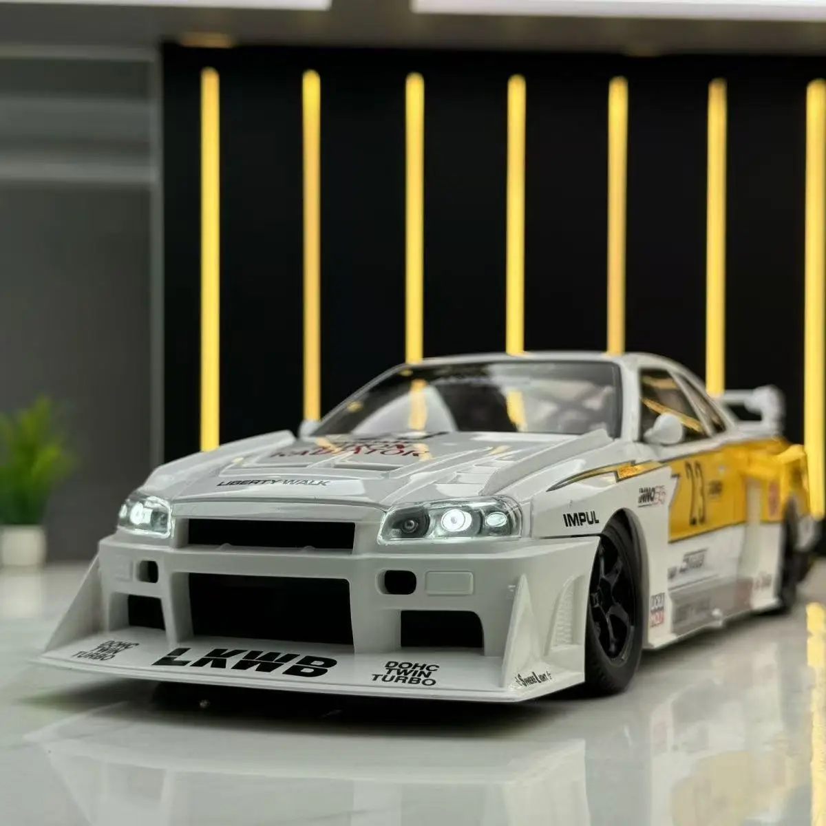 

1:24 Nissan Skyline Ares GTR R34 Alloy Modified Wide Body Sports Car Model Diecast Raing Car Model Sound and Light Kids Toy Gift