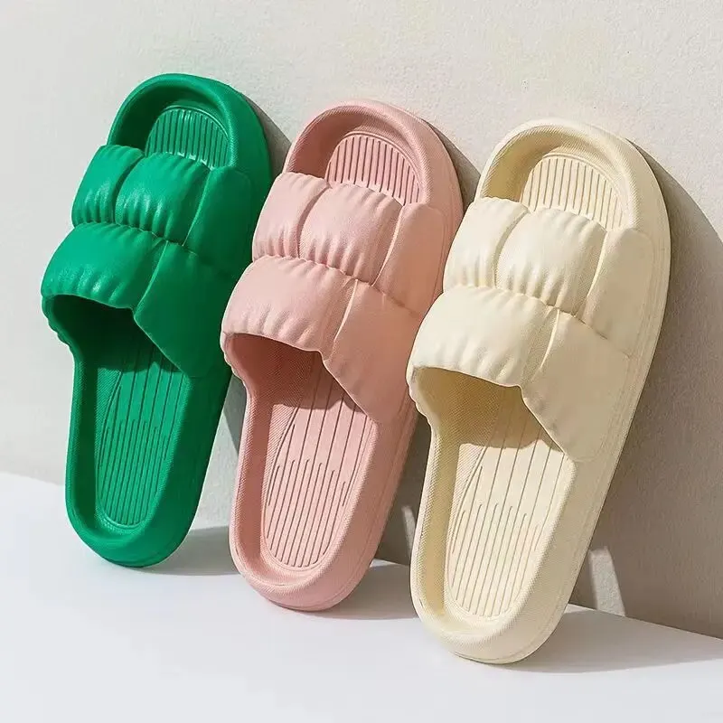 Soft Bottom Slippers for Women Home Bathroom Home Bath Non-slip Couple Summer Sandals for Men Summer Wear Comfortable