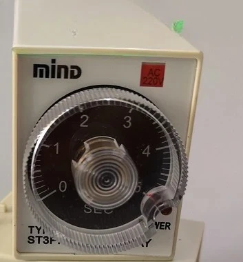 

Time relay ST3PA-B A-A-C-D-E-F ST3PC-A-B-G ST3PF