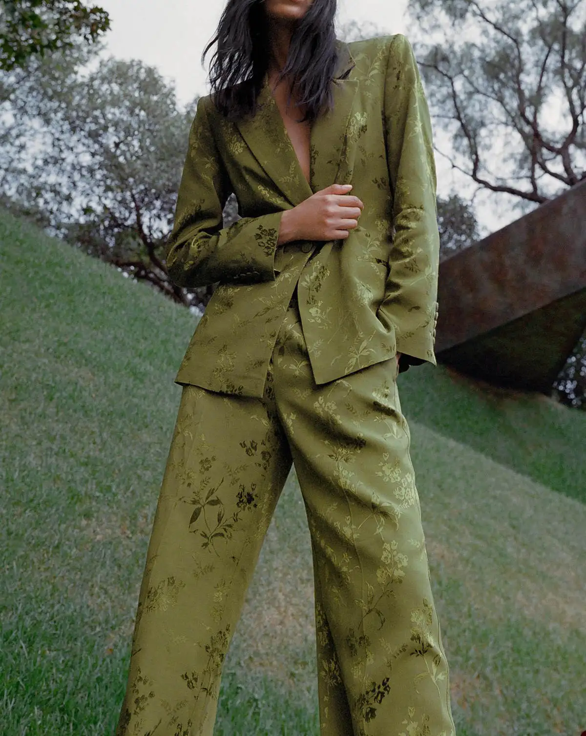 Stylish Green Customized 2 Pieces Jacquard Women Suits Embroidery Belt Sash Classic Fit Fashion Evening Party Outifits