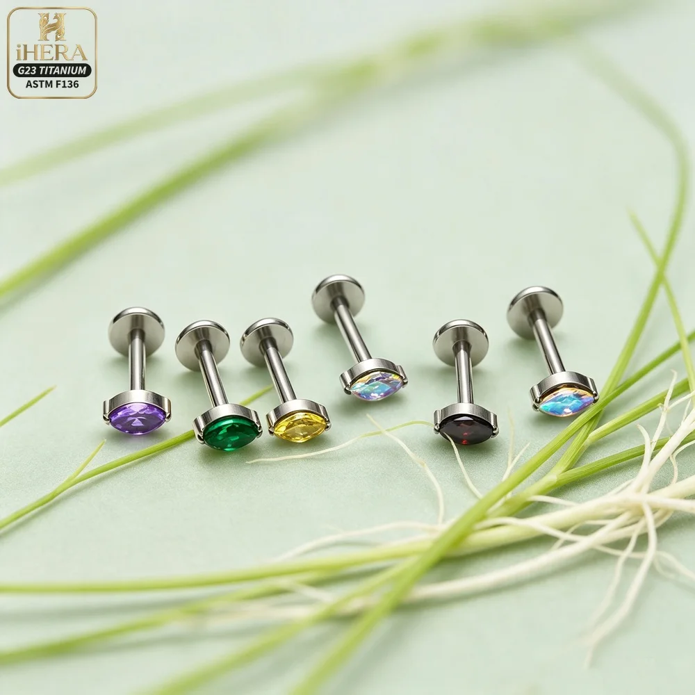 Glitzernde CZ-Besetzte Basis-Titan-Piercing-Körperschmuckstücke im Großhandel für Nasen-, Conch-, Helix-, Tragus-, Labret-, Augenbrauen-, Knorpel- und Ohrstecker. – Detail 16